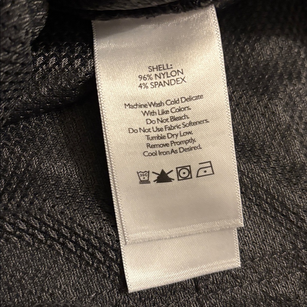 Eddie Bauer capris - Picture 6 of 6